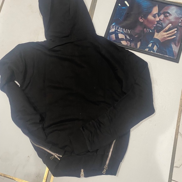 BALMAIN Vintage Crest Hoodie Size L - Picture 7 of 16